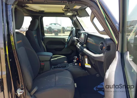 2025 Jeep Gladiator Mojave из США, поврежденный, VIN 1C6RJTEG0SL511261